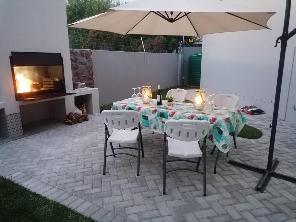 Hotel Elizabeth House Hermanus Exterior foto